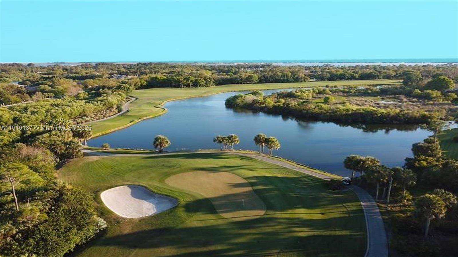 Port Charlotte 56 - Land