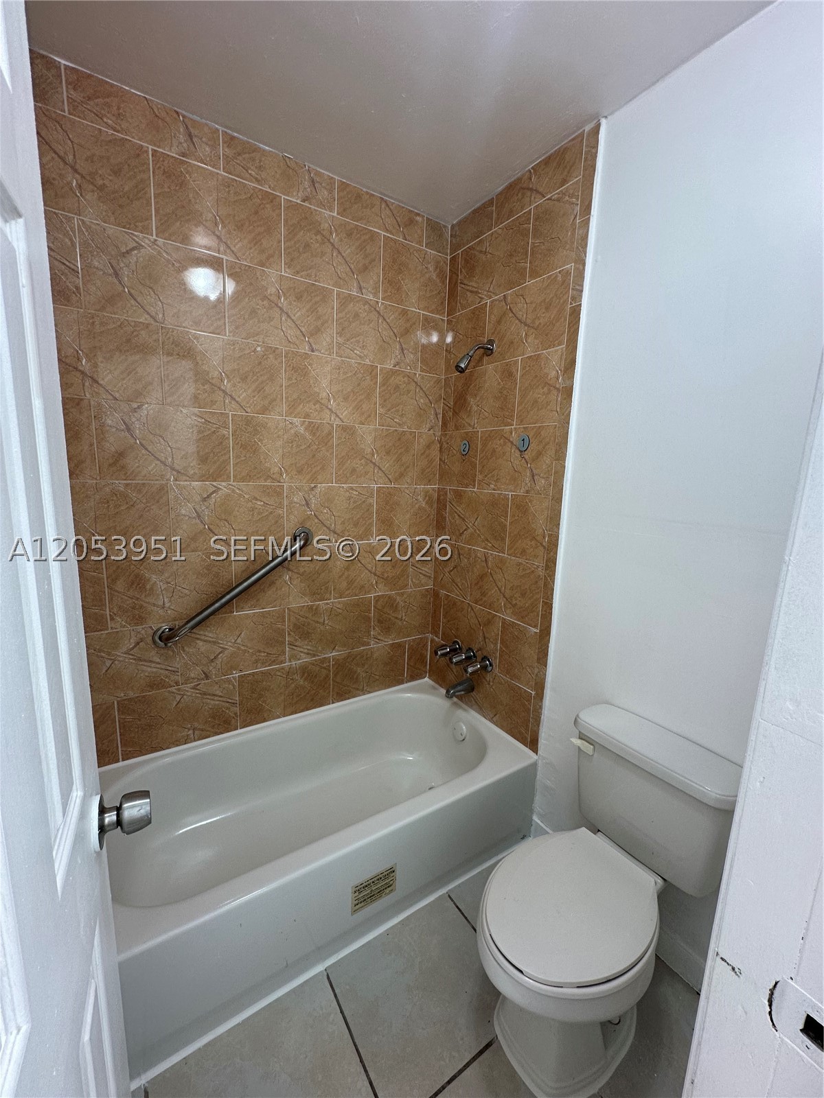 LEJEUNE GDN ESTATES AMD P - Residential Lease