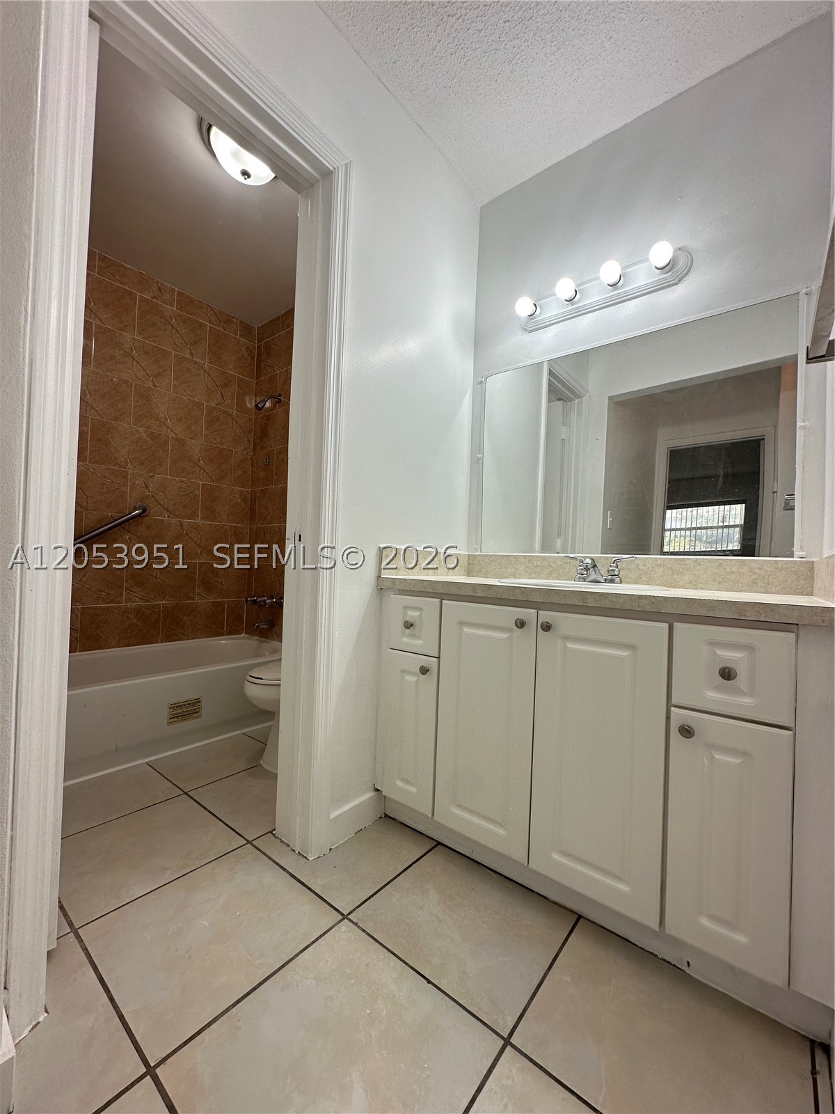 LEJEUNE GDN ESTATES AMD P - Residential Lease