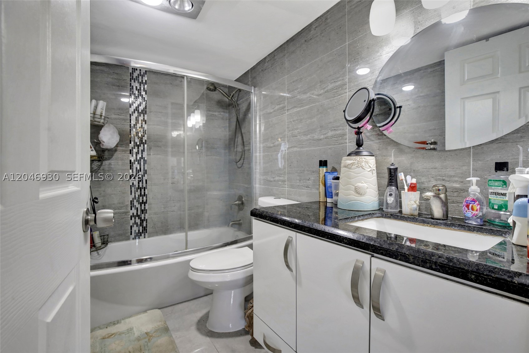 WATERVIEW CONDO - Residential