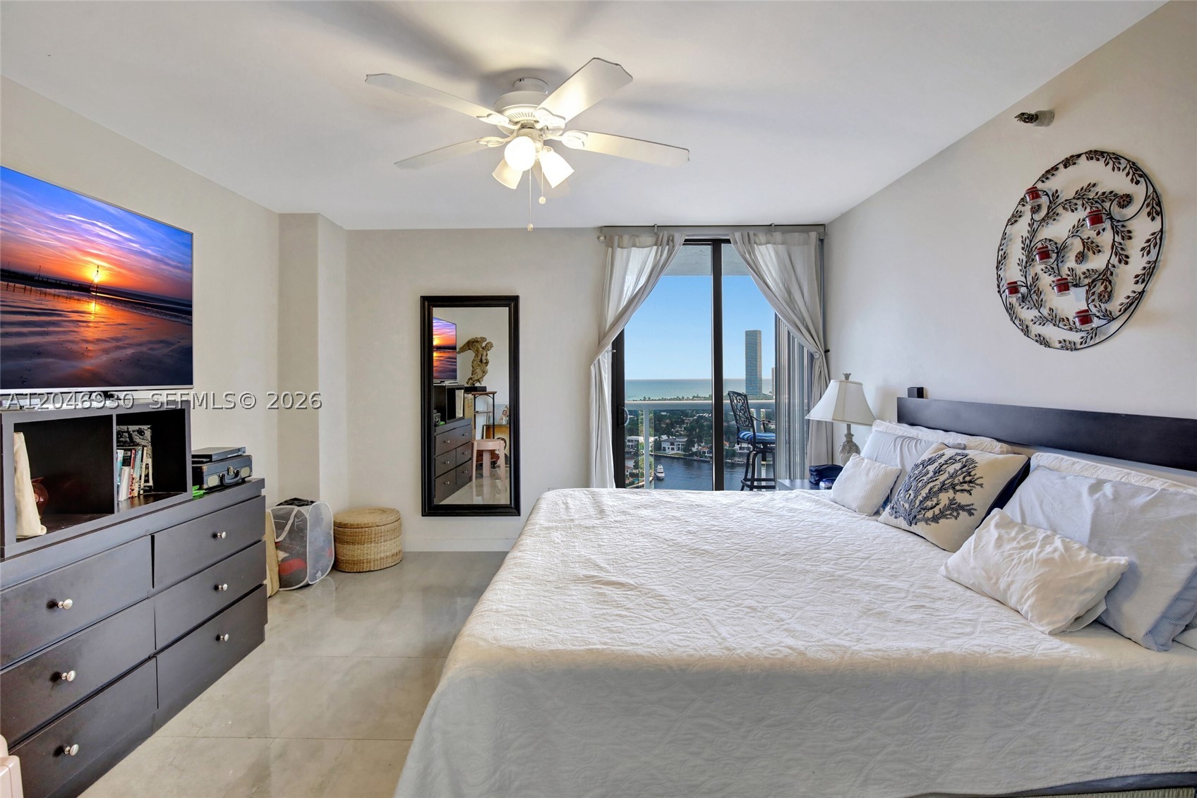 WATERVIEW CONDO - Residential
