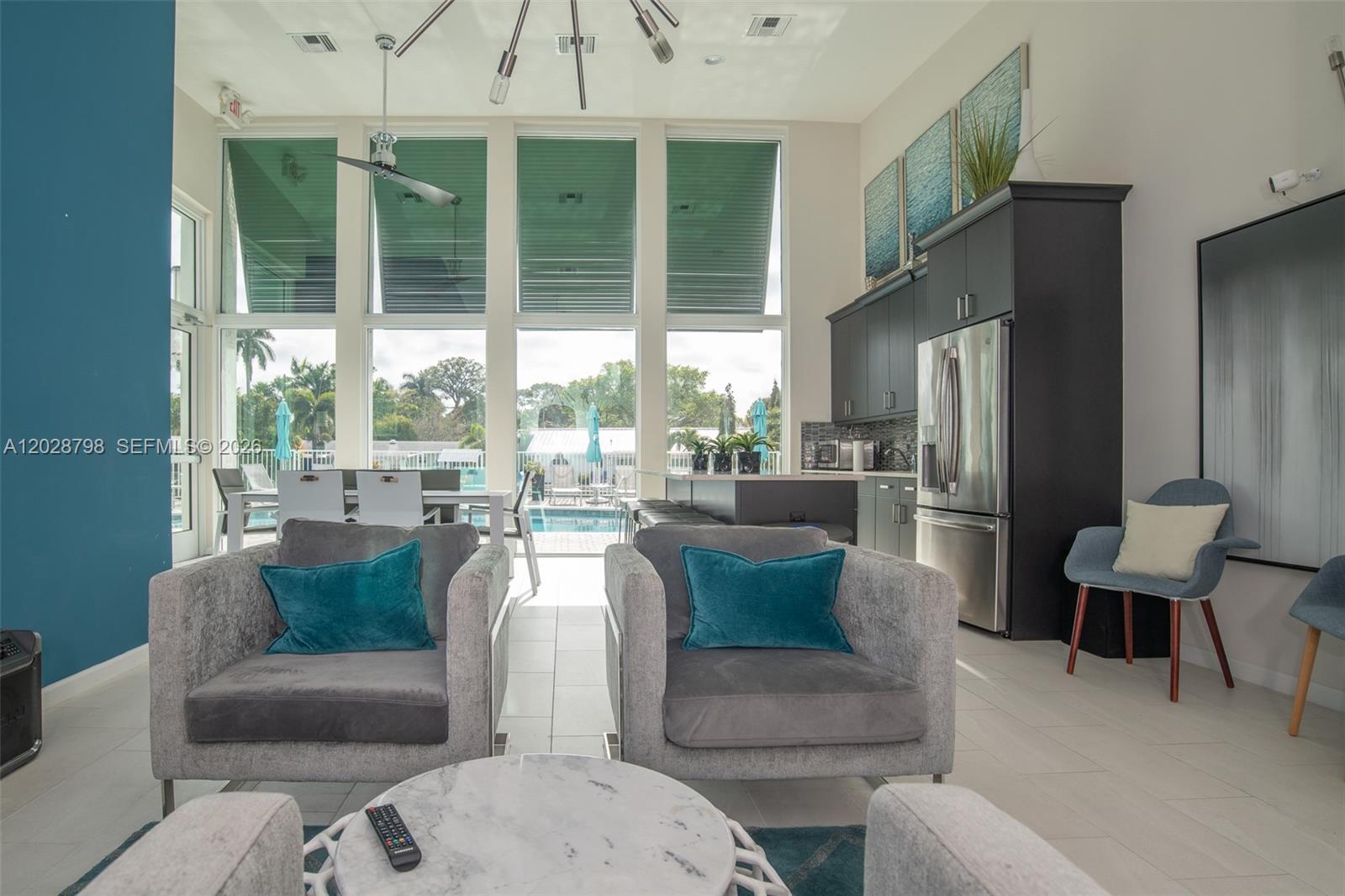 POINTE @ MIDDLE RIVER - Residential