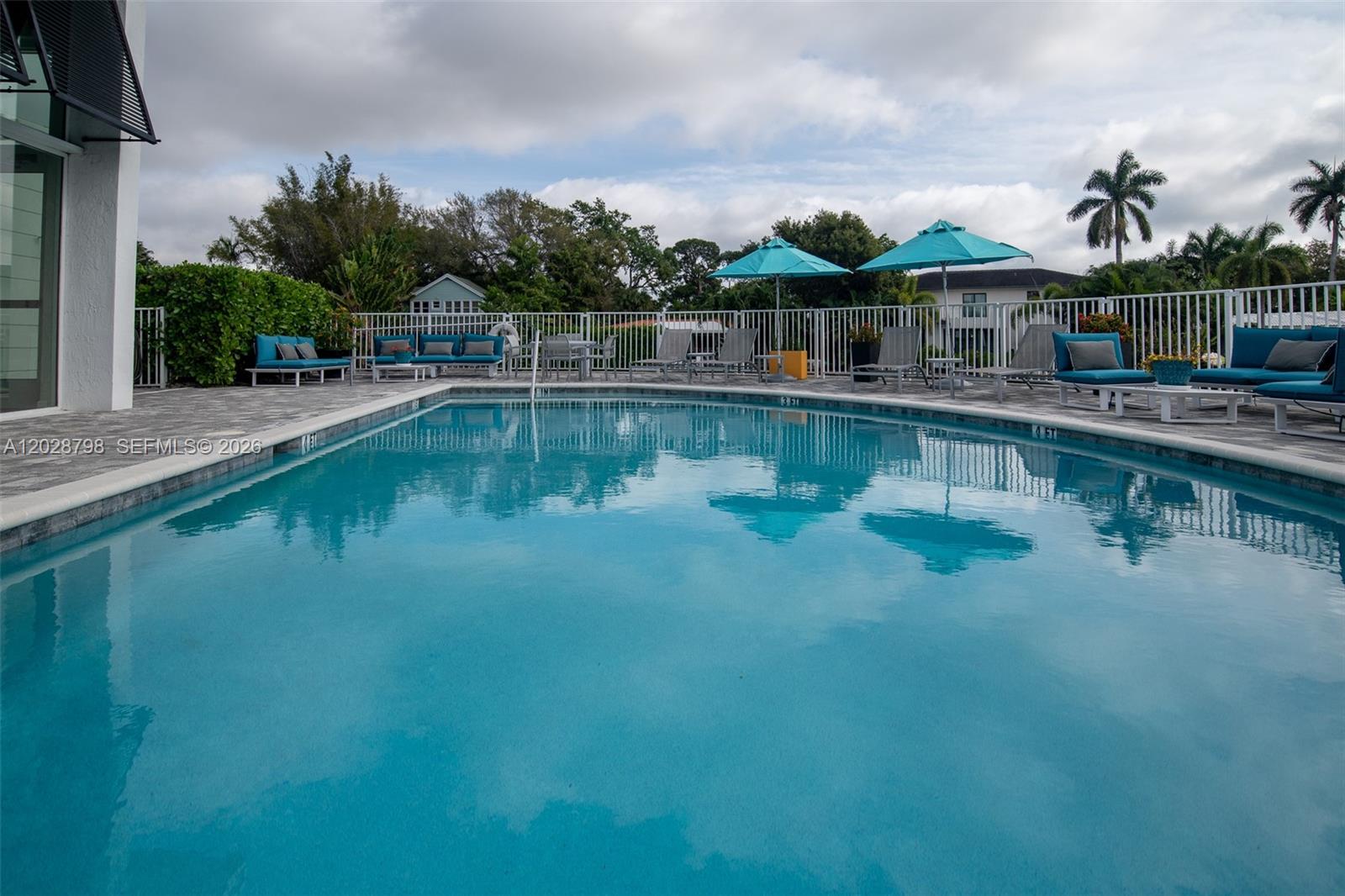 POINTE @ MIDDLE RIVER - Residential