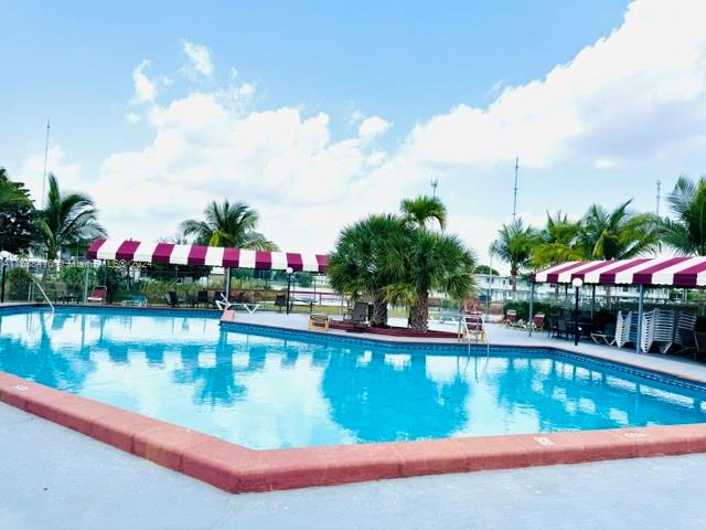RO-MONT SOUTH CONDO C - Residential