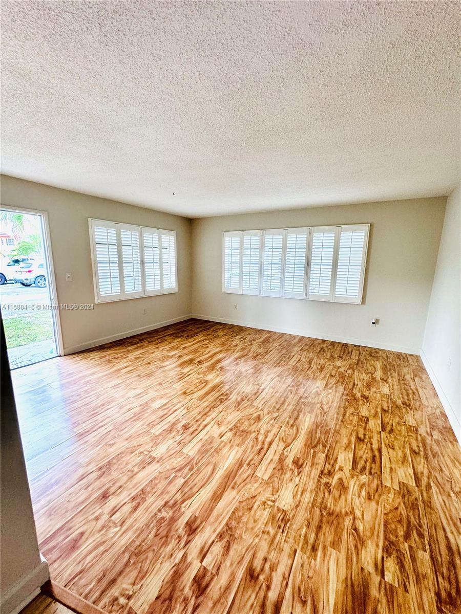 RO-MONT SOUTH CONDO C - Residential
