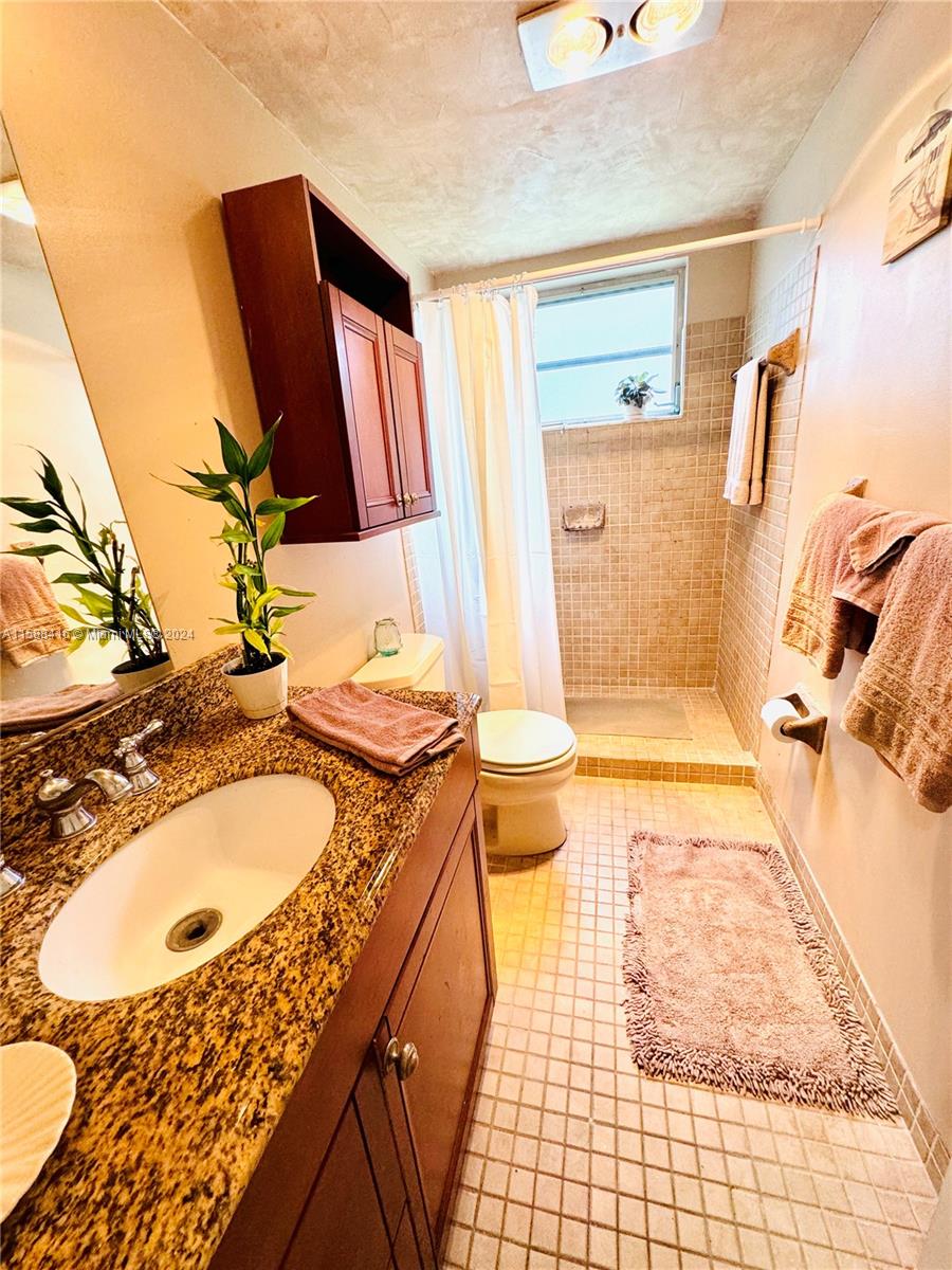 RO-MONT SOUTH CONDO C - Residential