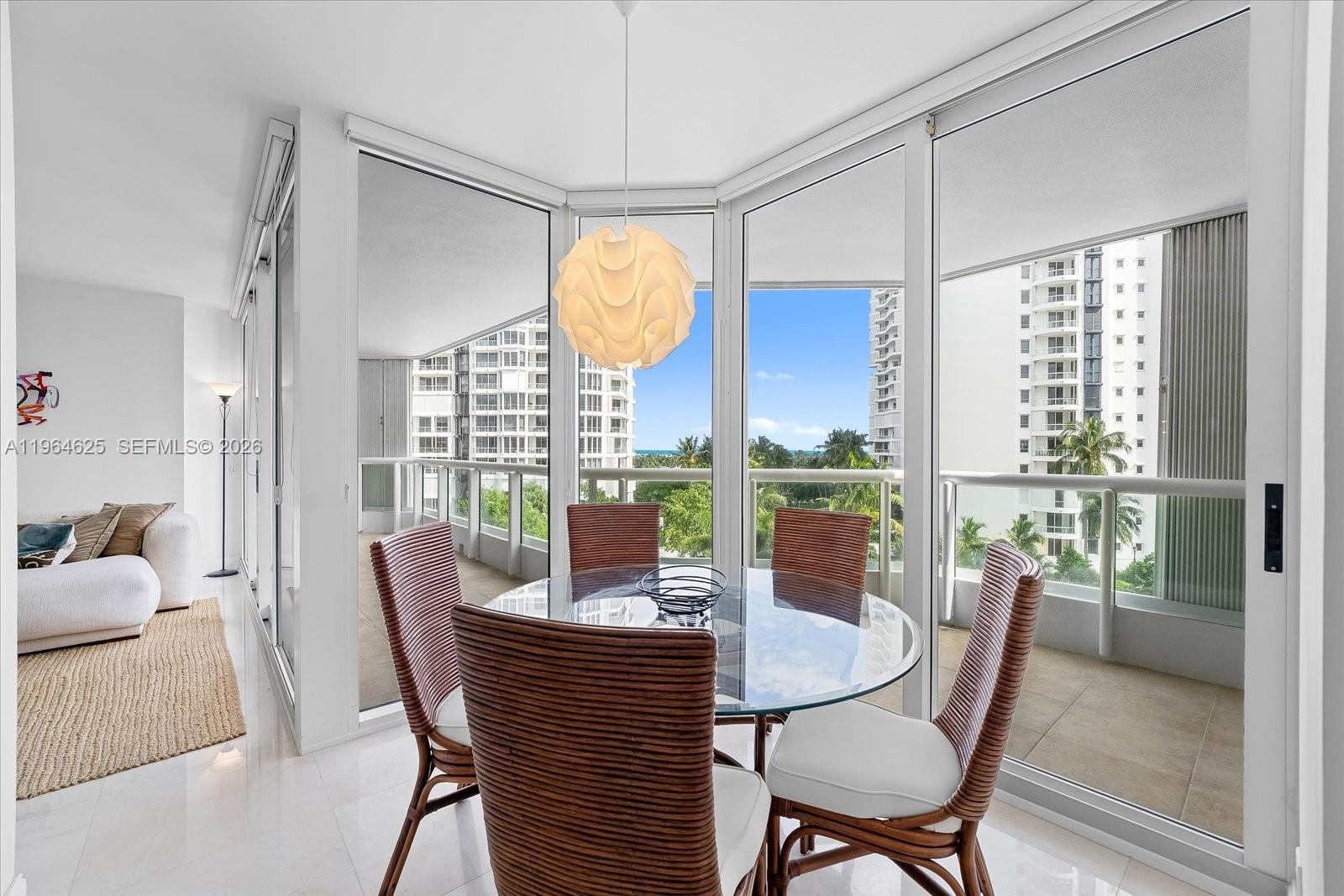 SOUTH TOWER AT THE POINT - Residential