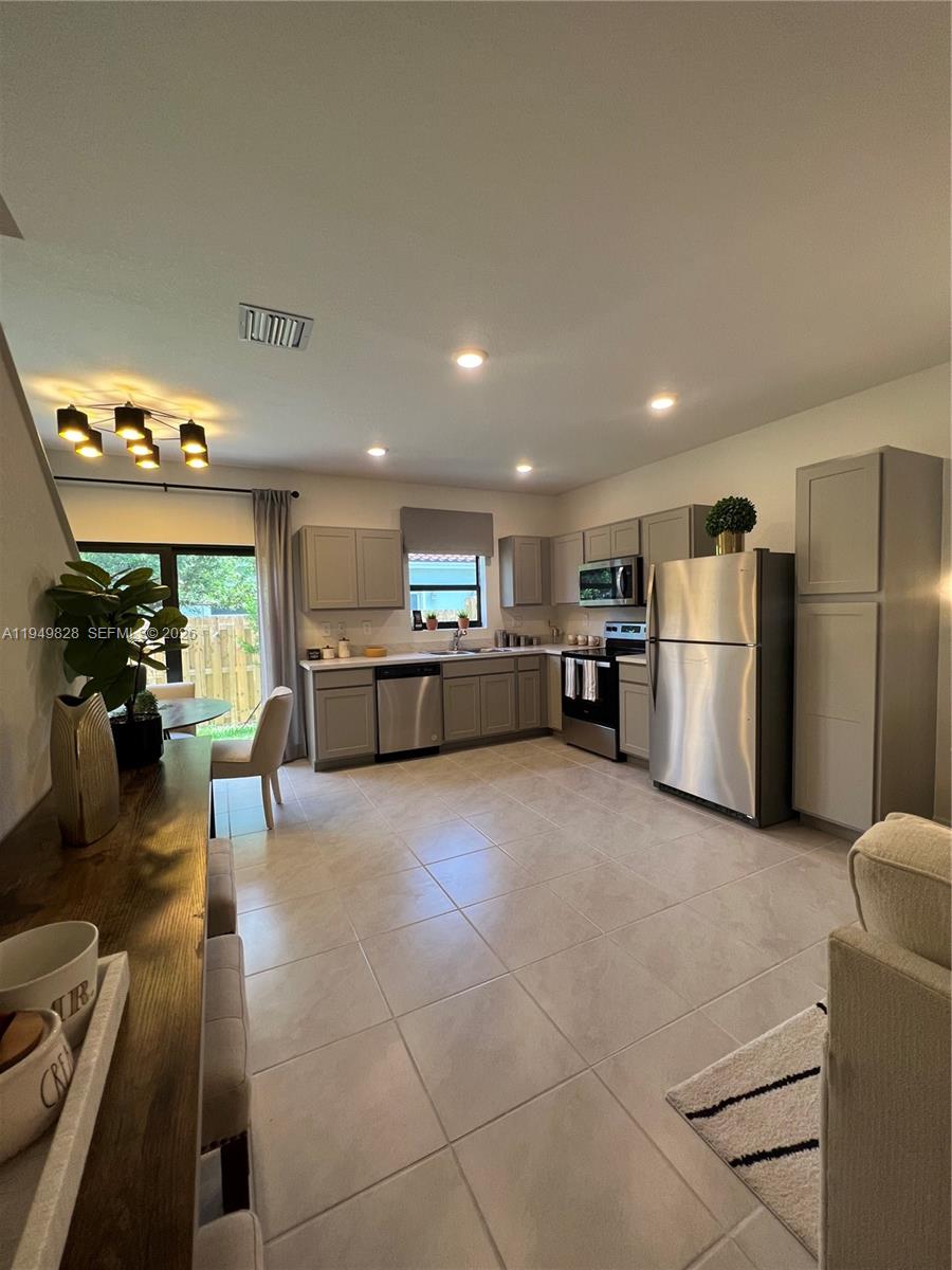 FLORIDA CITY PARK REV - Residential