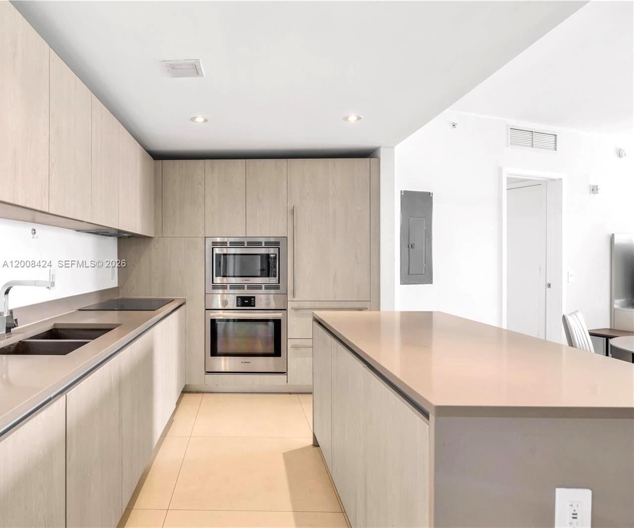 4111 SOUTH OCEAN DRIVE CO - Residential
