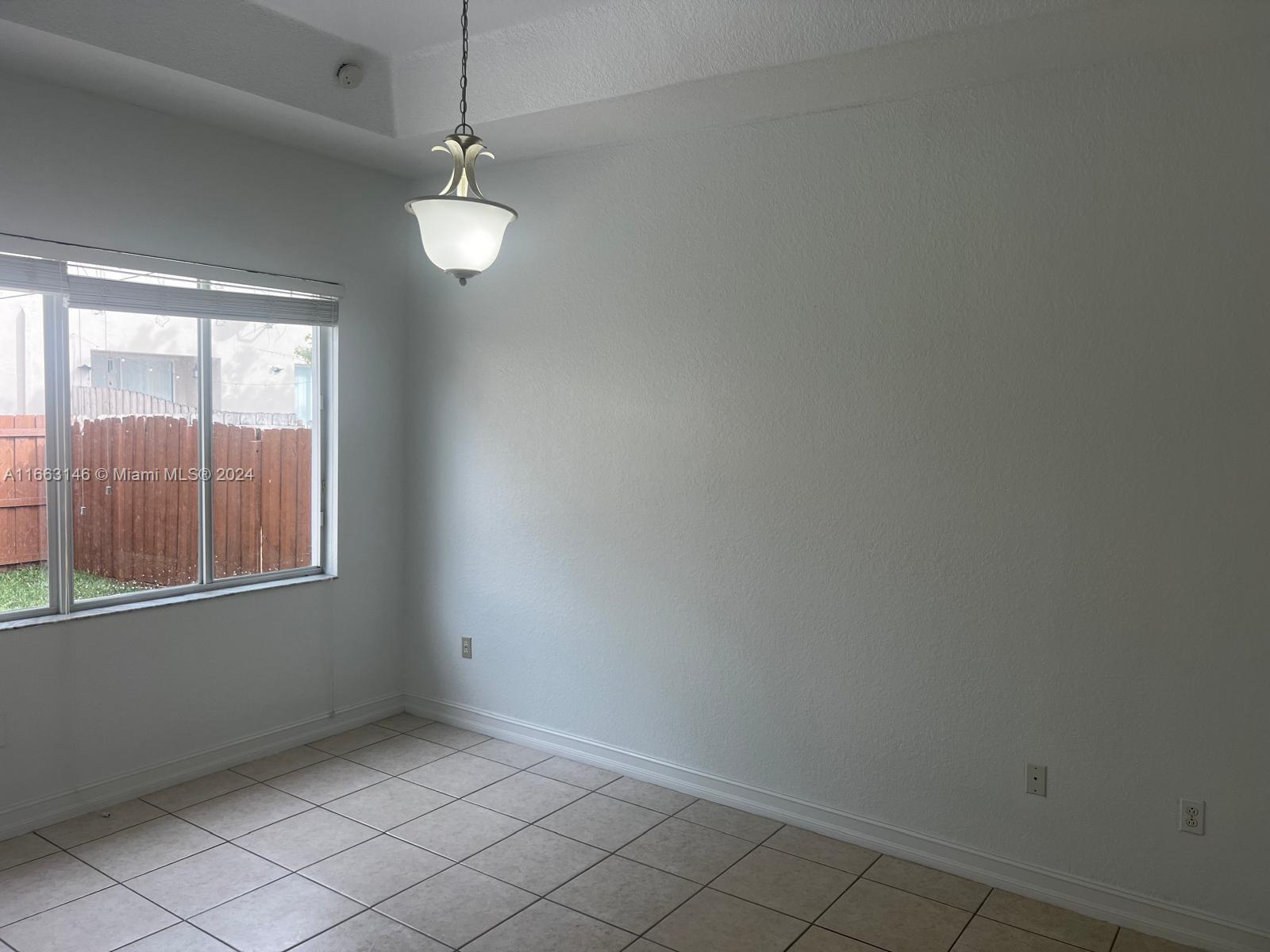 EFM ESTATES SEC 1 - Residential Lease