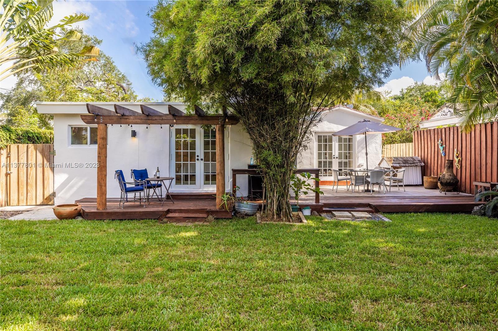 Historic Bayside-BAYWOOD - Residential