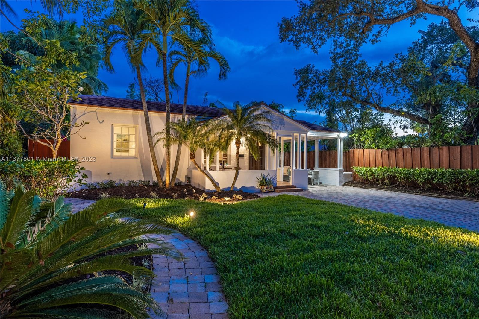 Historic Bayside-BAYWOOD - Residential