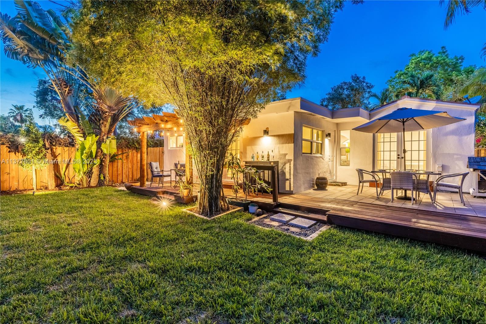 Historic Bayside-BAYWOOD - Residential