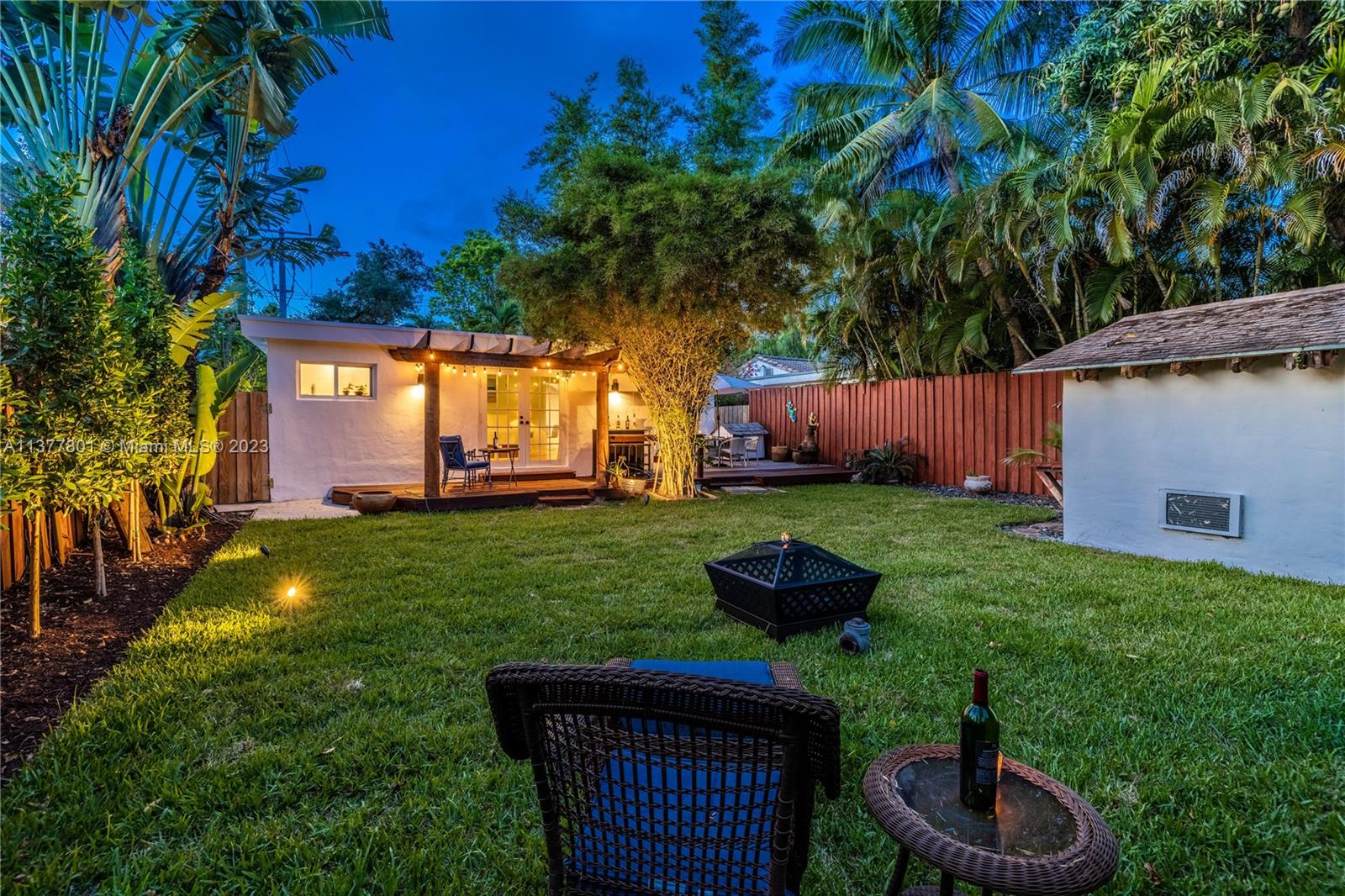 Historic Bayside-BAYWOOD - Residential