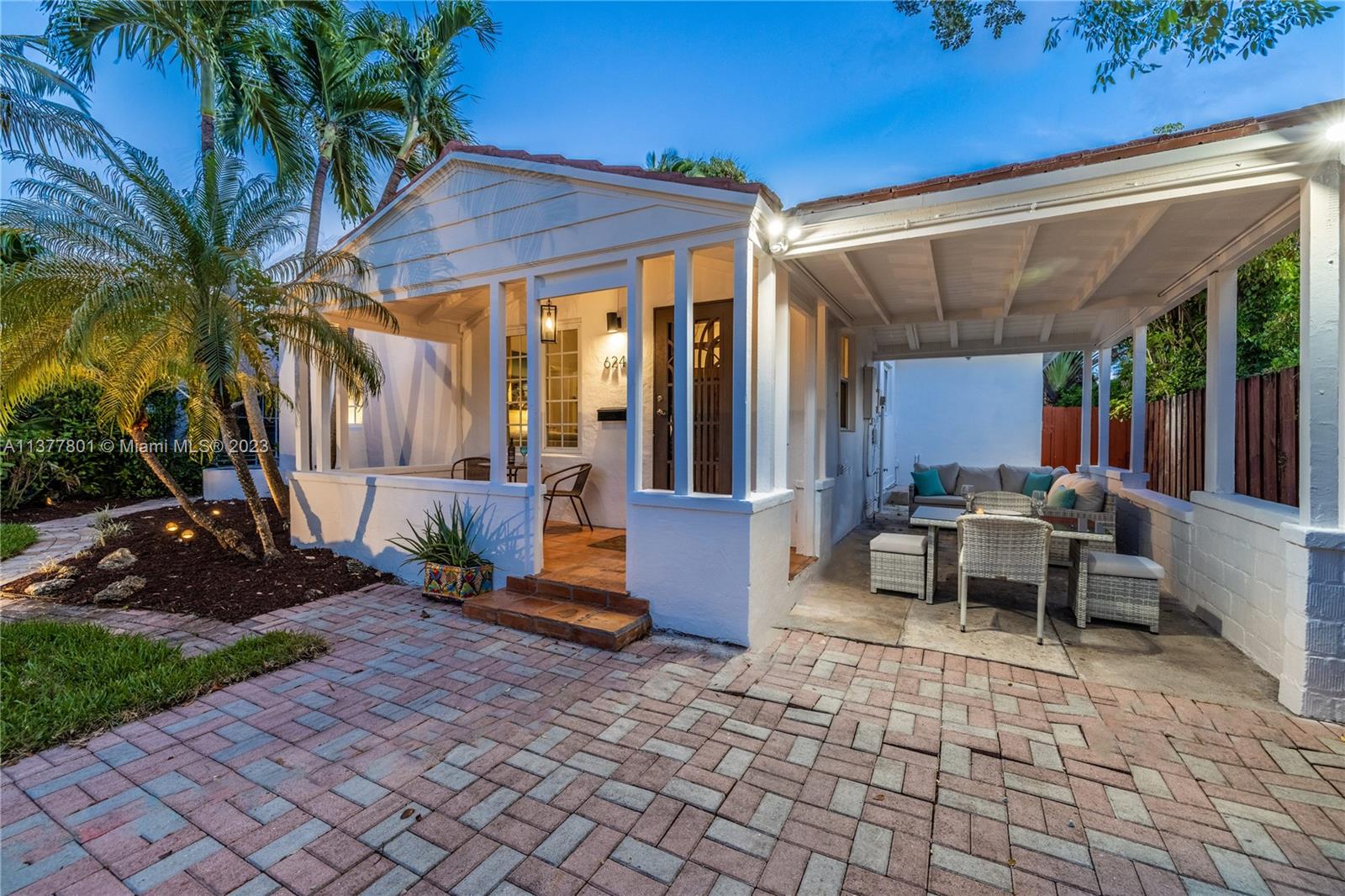 Historic Bayside-BAYWOOD - Residential
