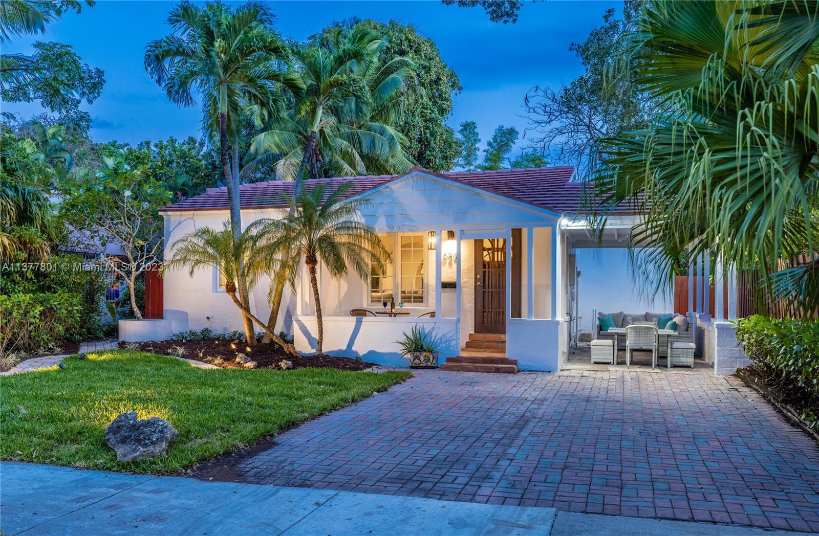 Historic Bayside-BAYWOOD - Residential