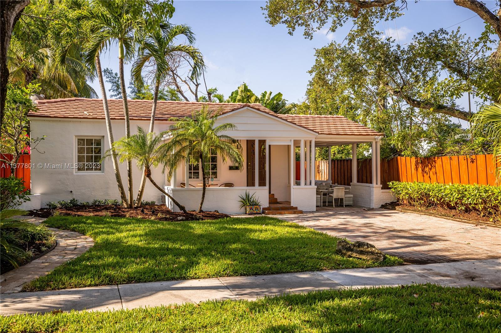 Historic Bayside-BAYWOOD - Residential