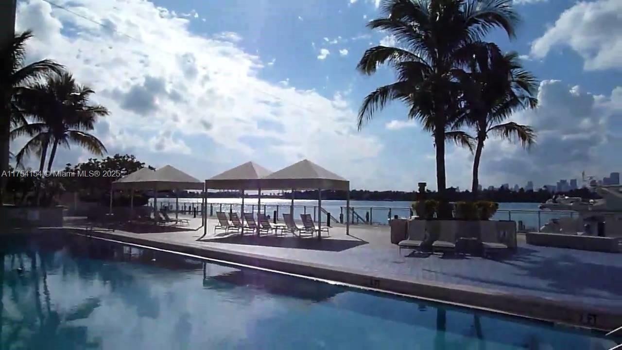 MIRADOR 1000 CONDO - Residential