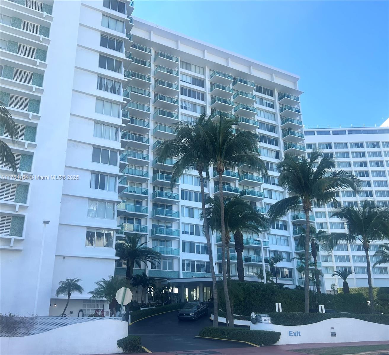 MIRADOR 1000 CONDO - Residential