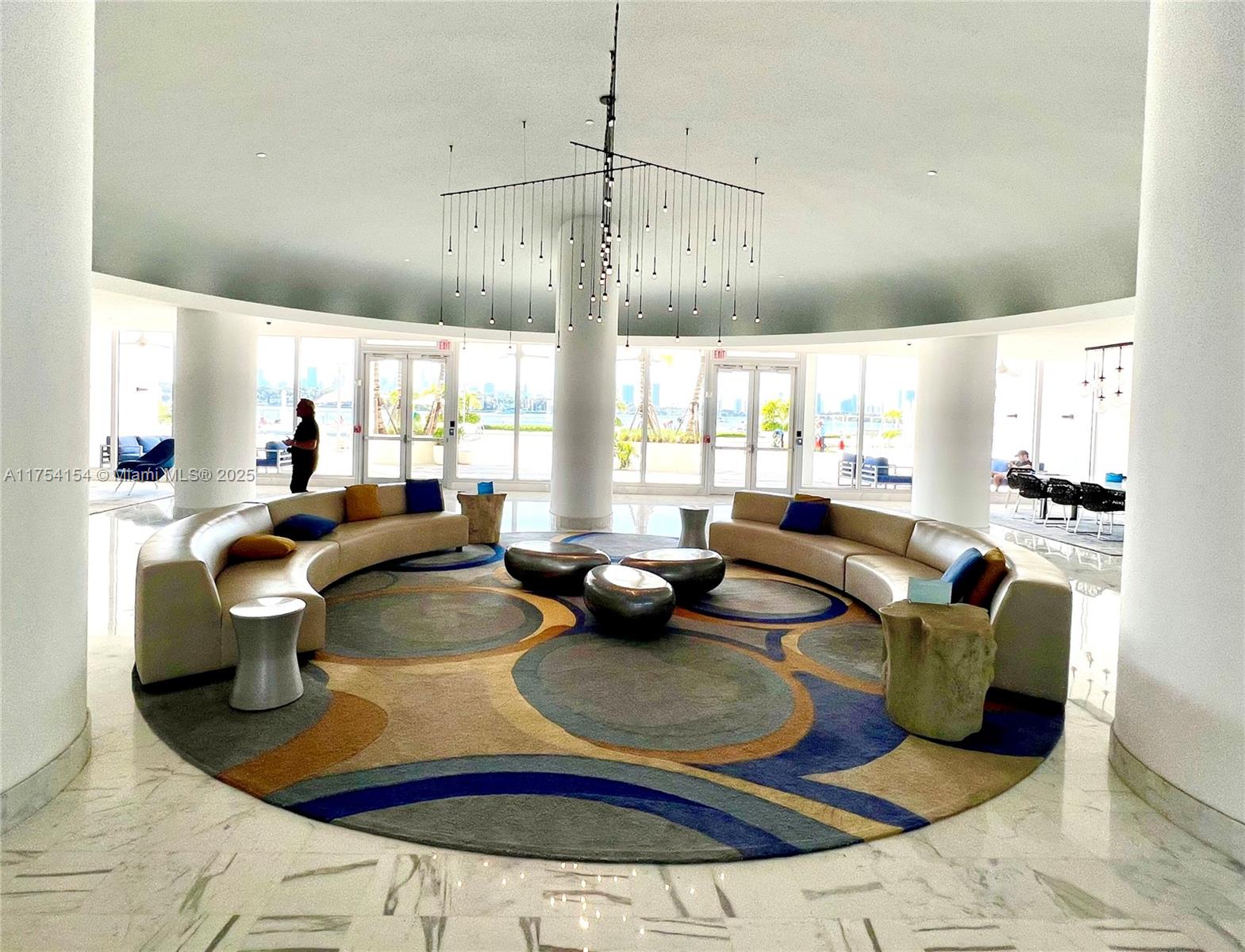MIRADOR 1000 CONDO - Residential
