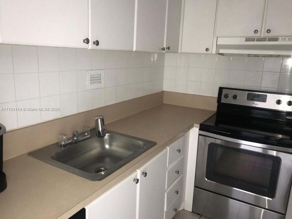 MIRADOR 1000 CONDO - Residential