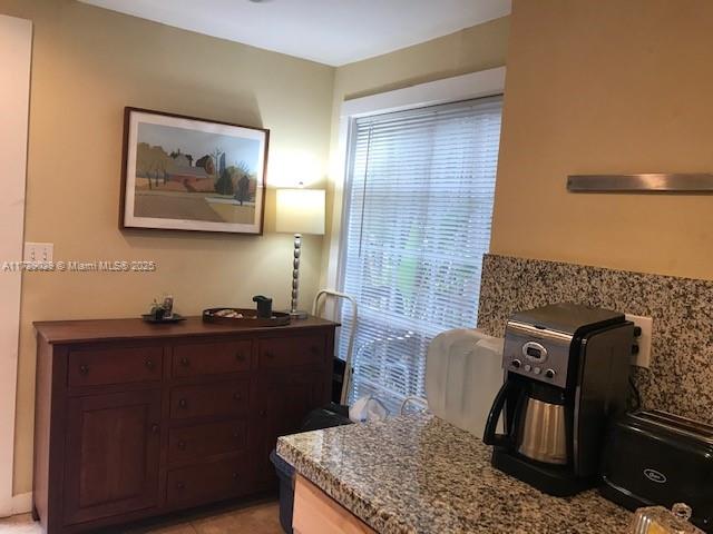OCEAN VIEW HEIGHTS - Residential Lease