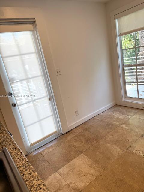OCEAN VIEW HEIGHTS - Residential Lease