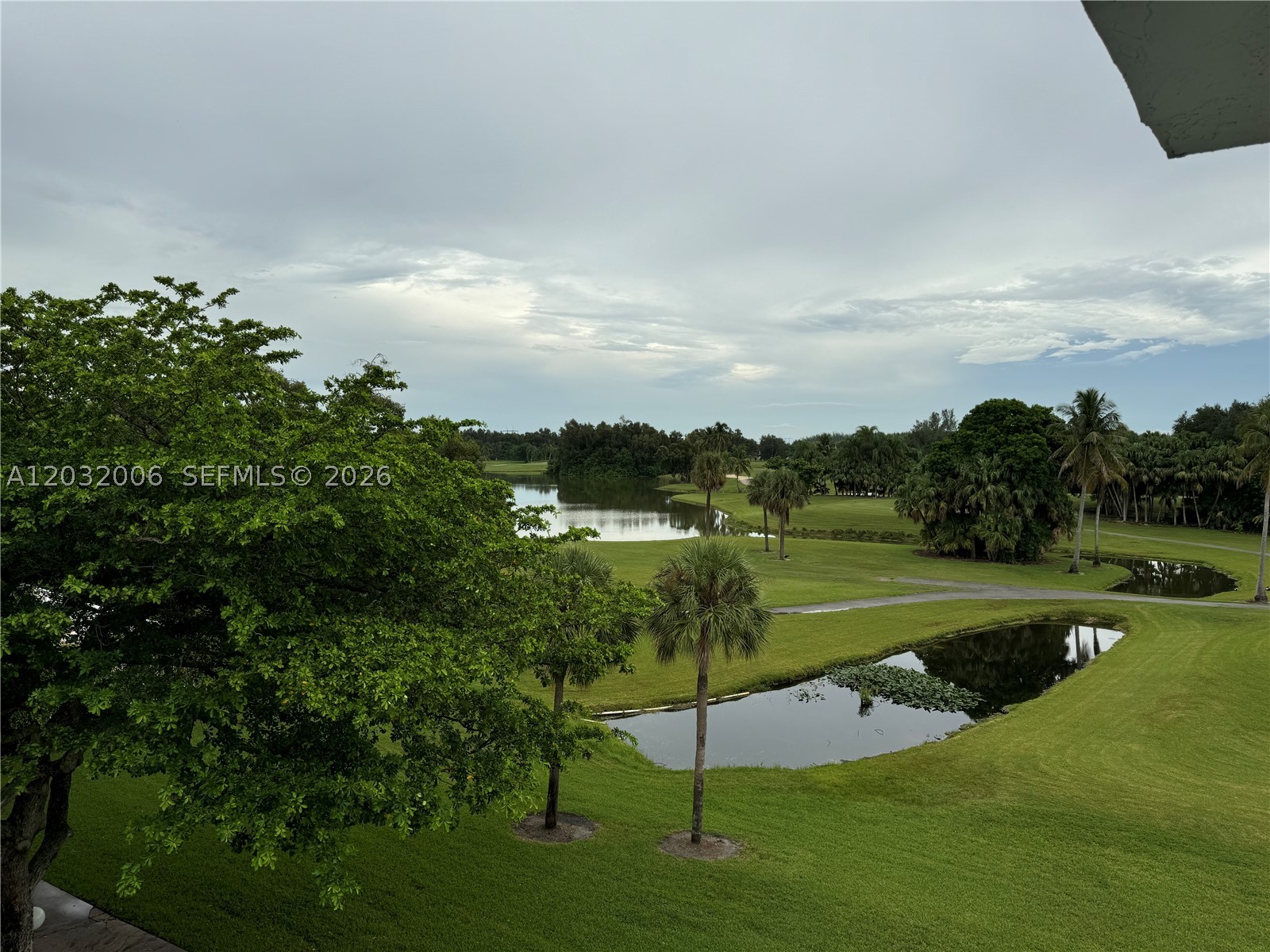 FAIRWAYS AT BONAVENTURE C - Residential