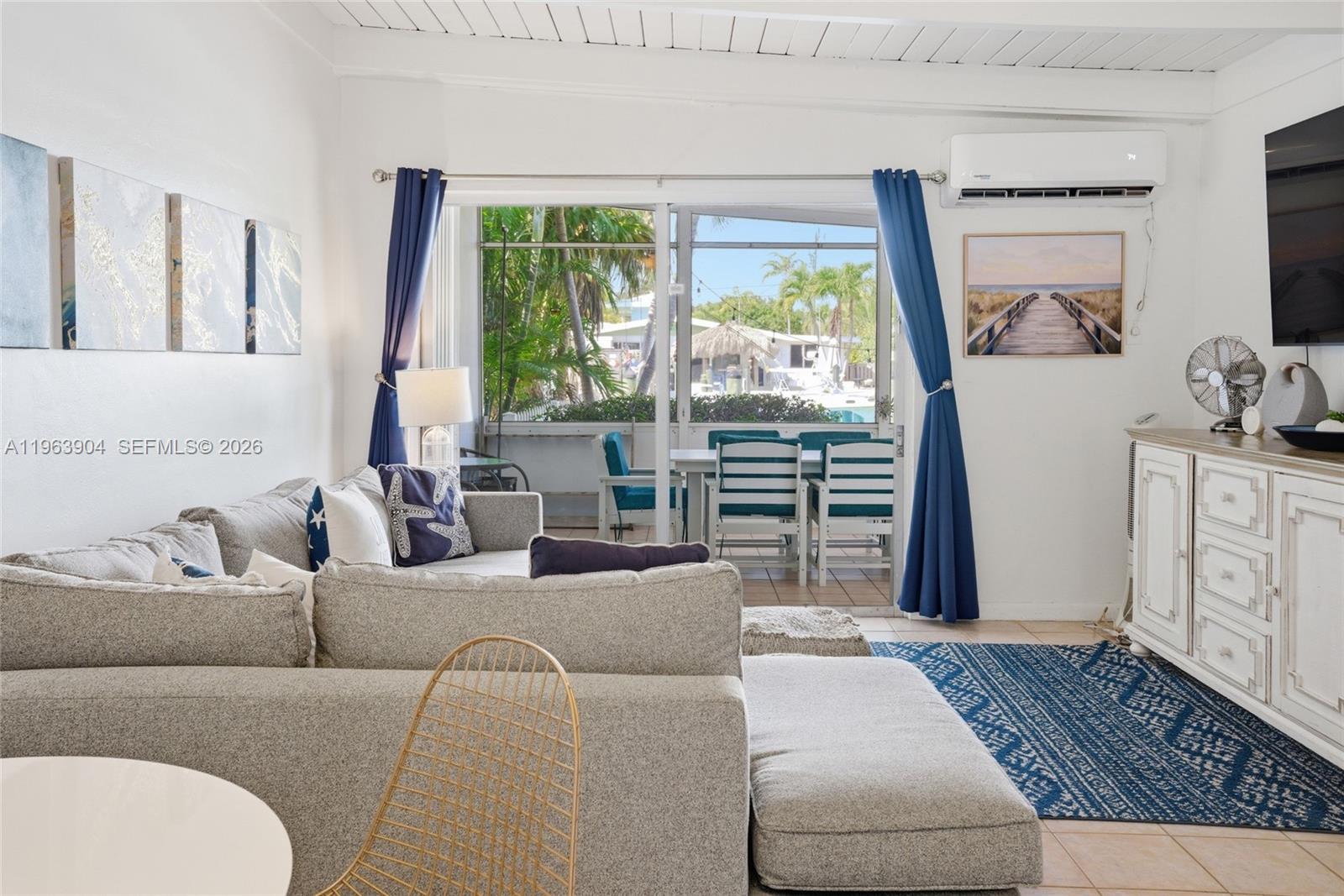 KEY COLONY BEACH 1ST ADD - Residential