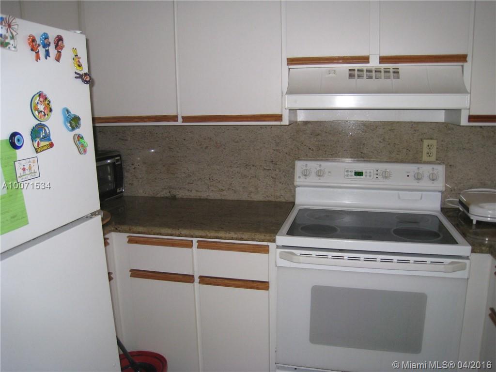 Brickell Key II Condo - Residential Lease
