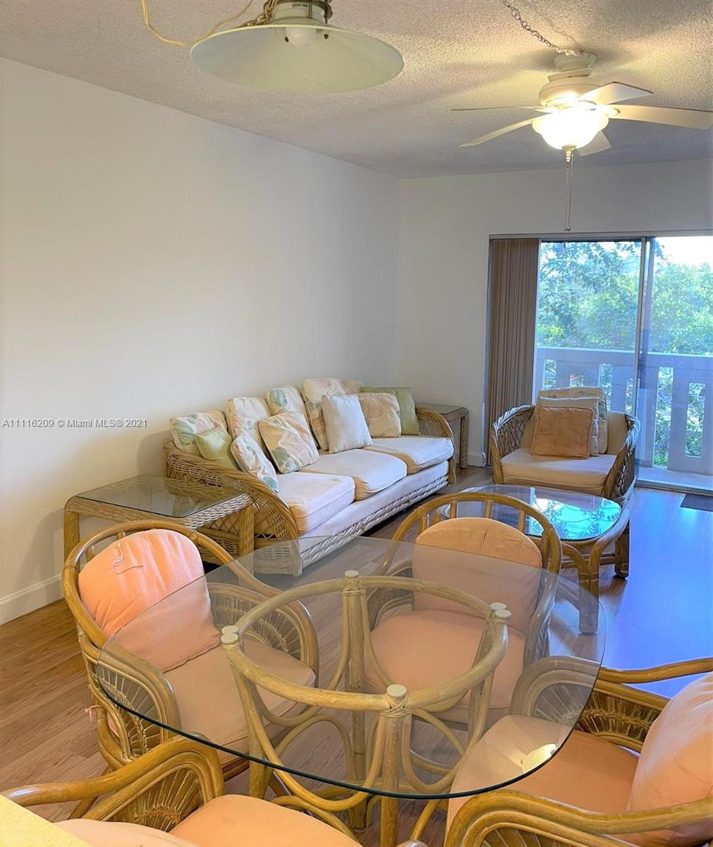 RIVER REACH 1 CONDO - Residential