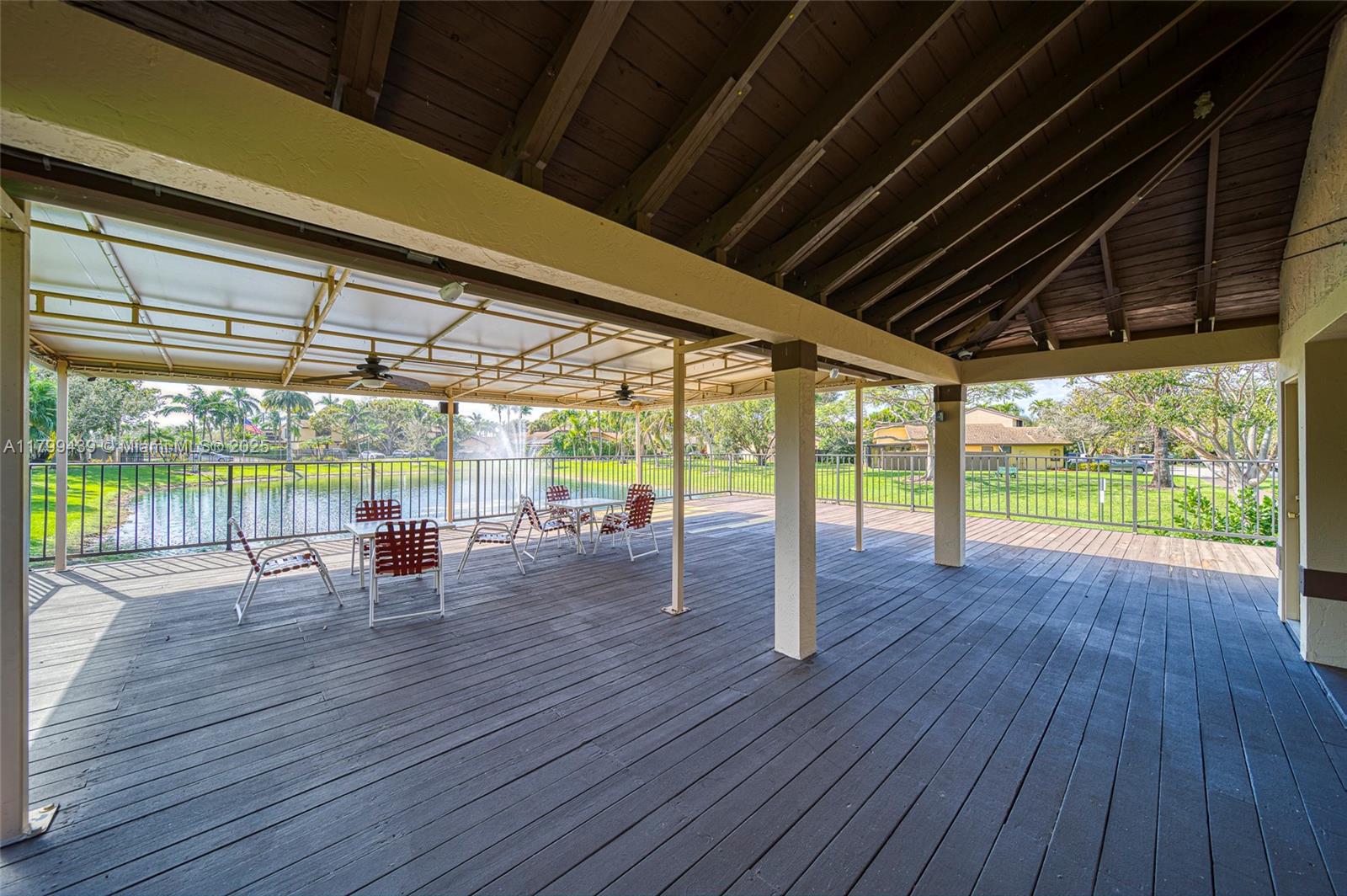 BRIAR LAKE - Residential Lease