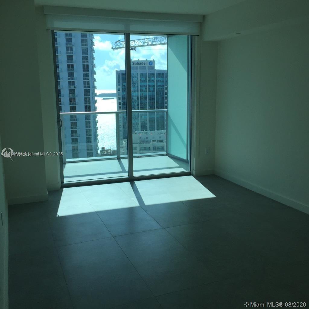 1100 MILLECENTO RESIDENCE - Residential