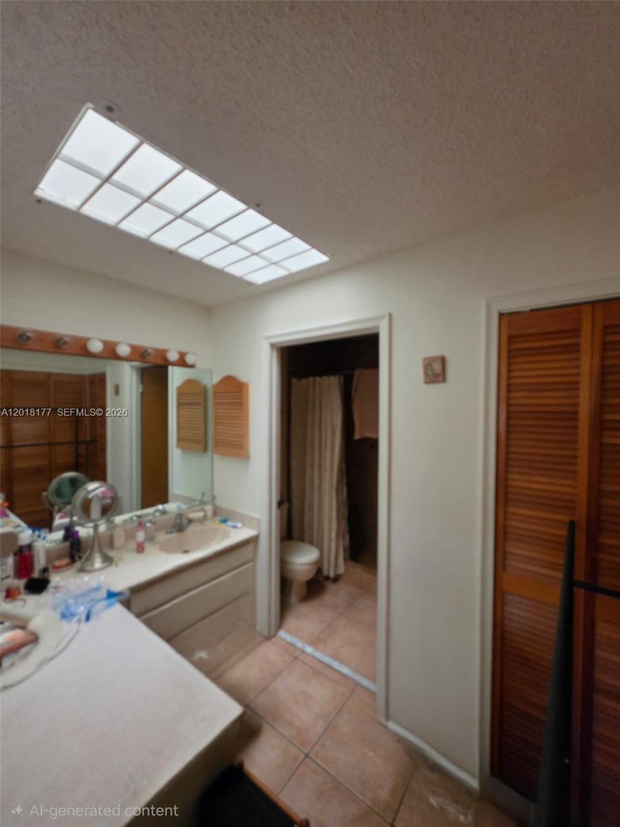 SUNSET CONDOR PH I - Residential
