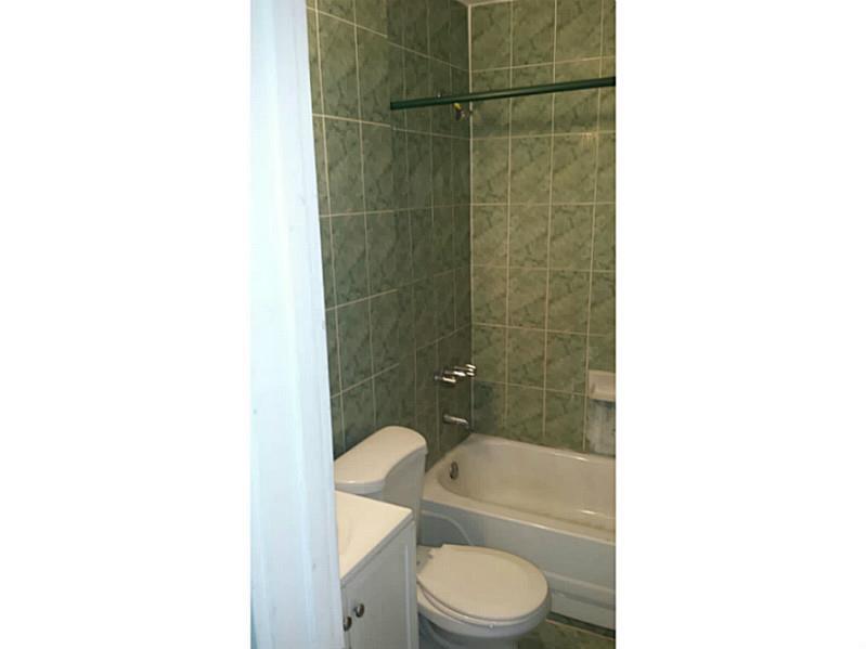 21 52 41 OPA LOCKA PLAT N - Residential Lease