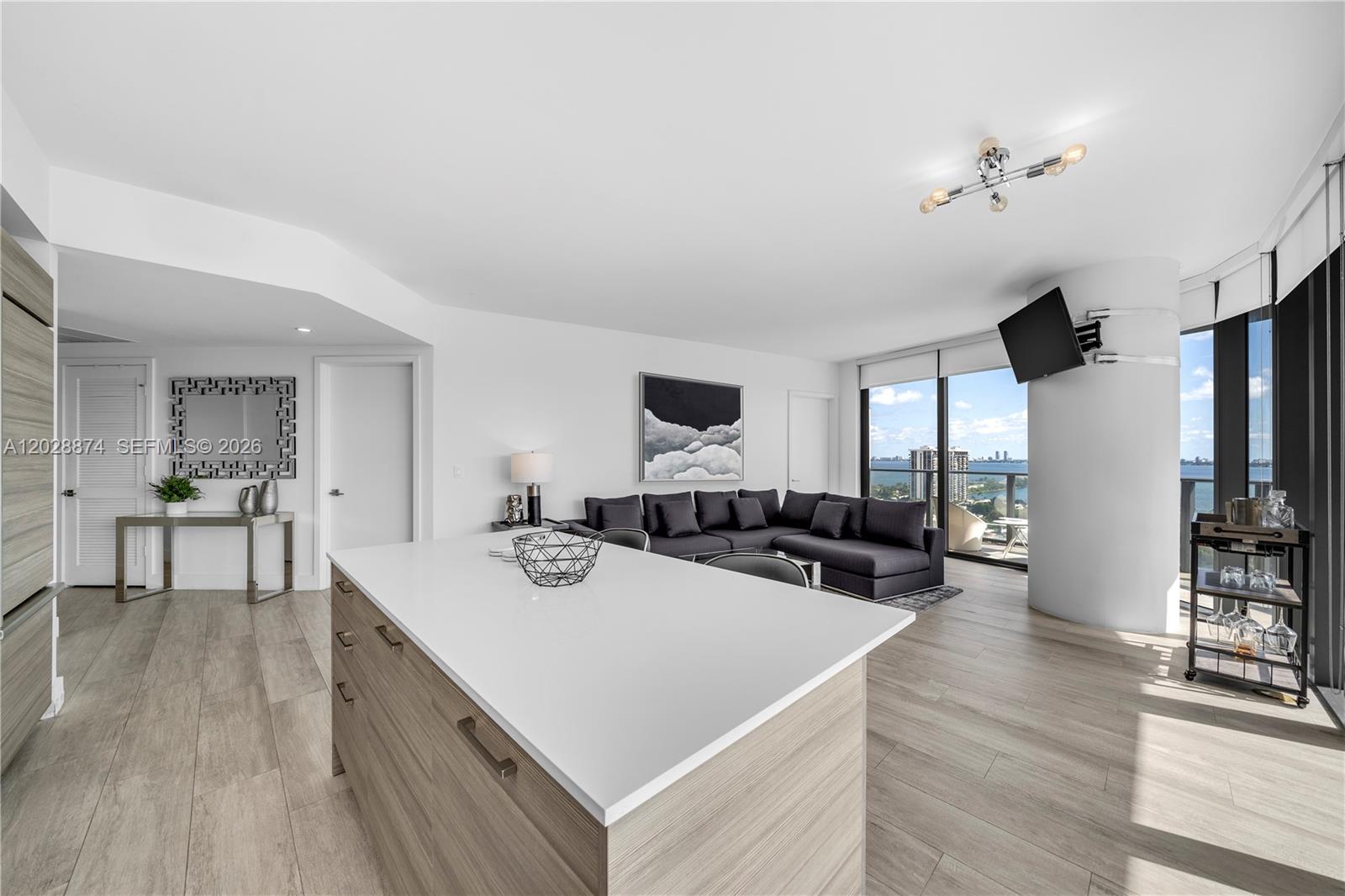 3401 MIDTOWN CONDO - Residential Lease