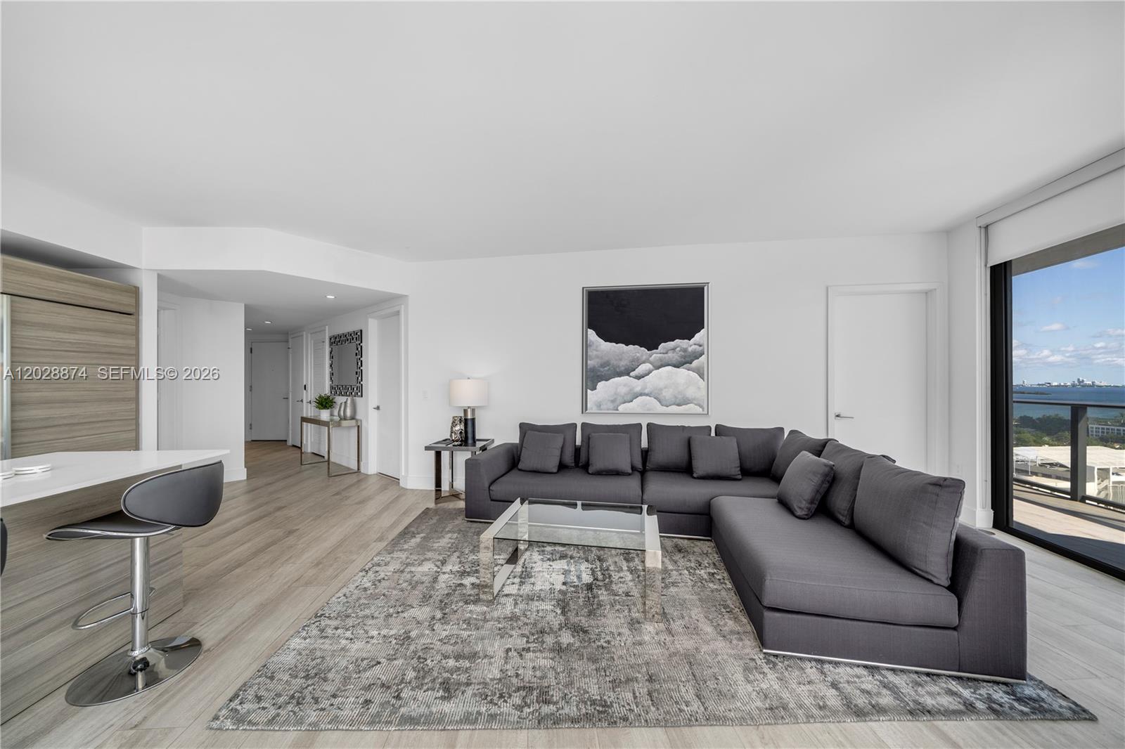 3401 MIDTOWN CONDO - Residential Lease