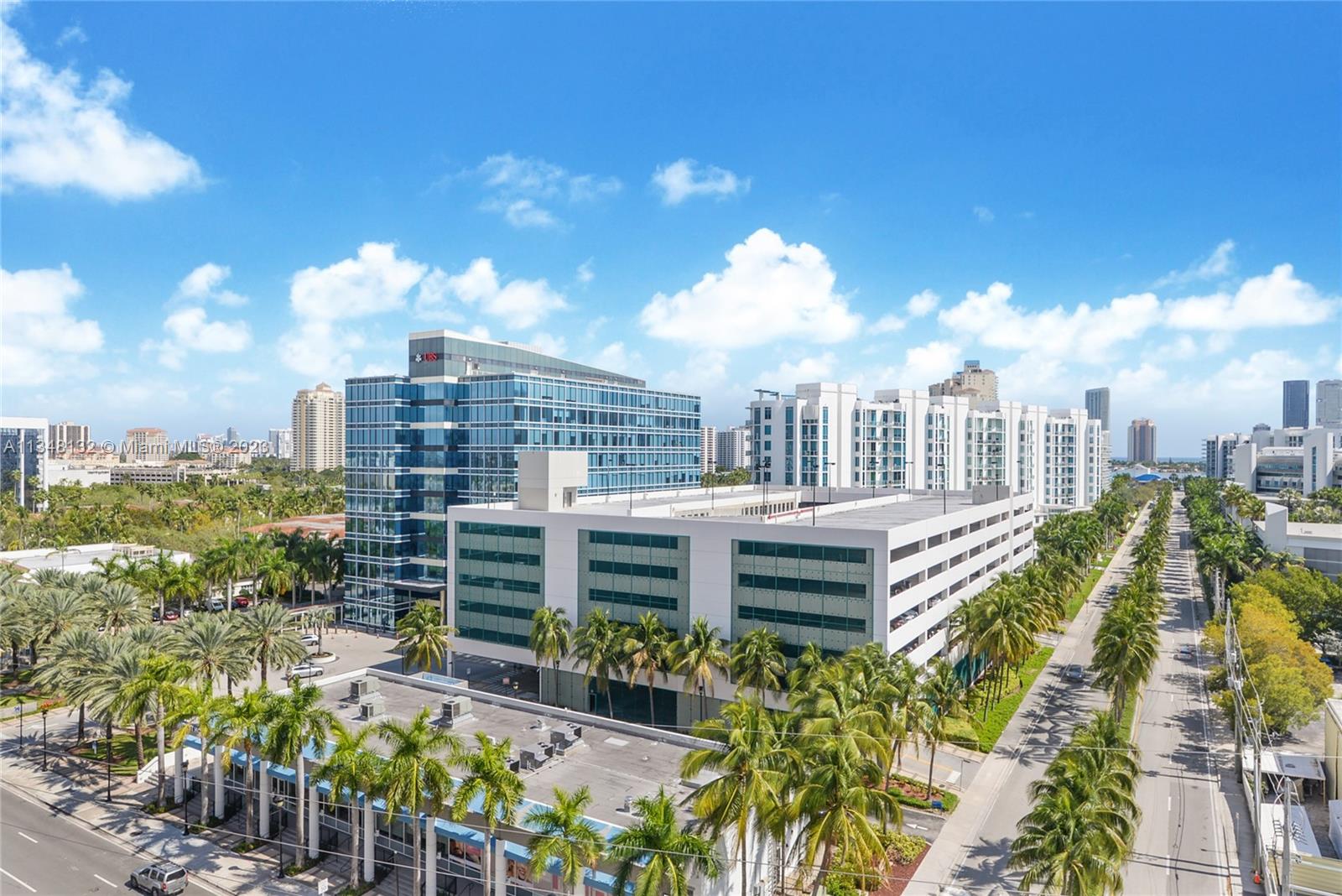 VENTURE AT AVENTURA EAST - Residential Lease