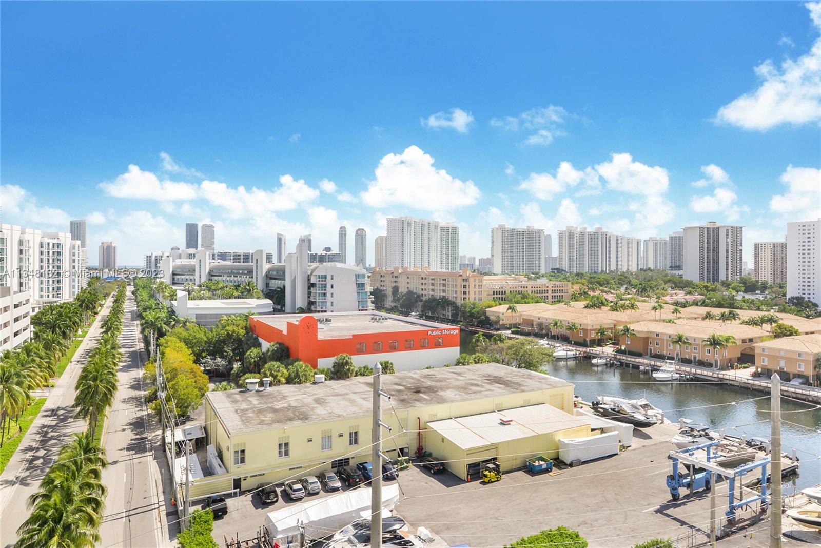 VENTURE AT AVENTURA EAST - Residential Lease