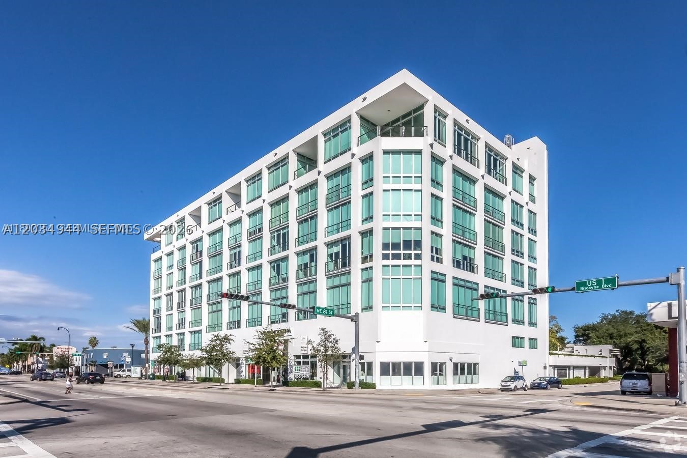 THE BANK CONDO - Residential