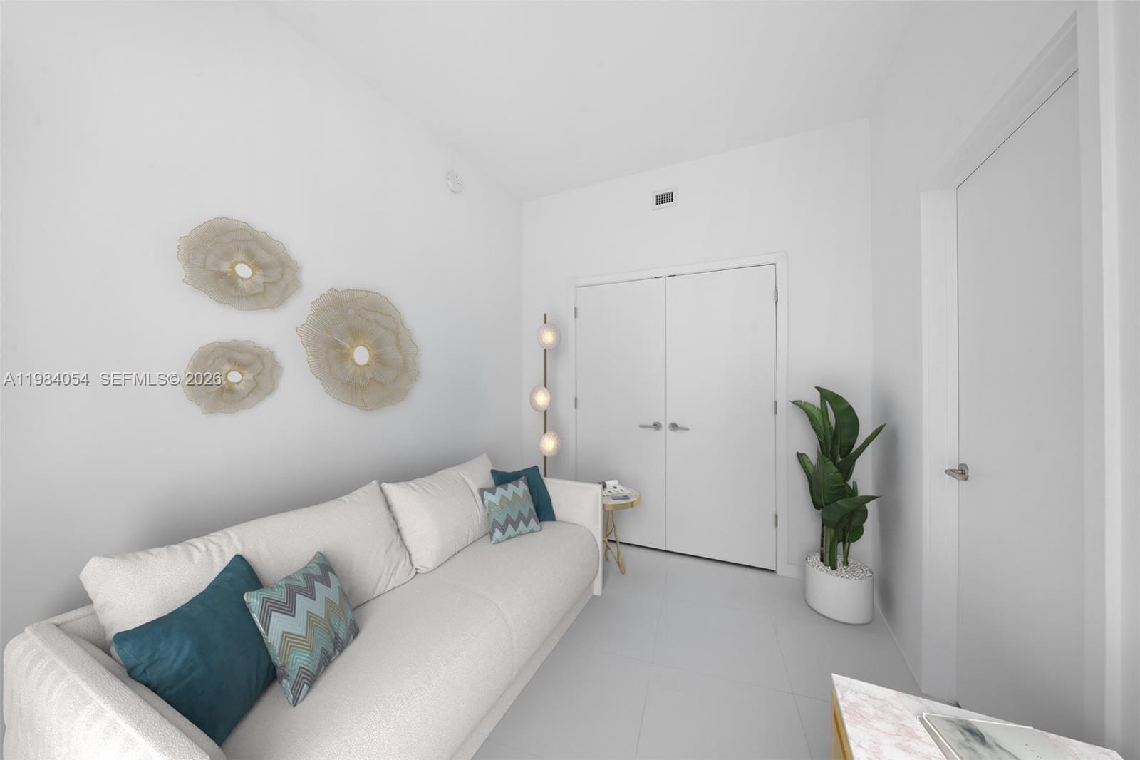 PARAMOUNT MIAMI WORLDCENT - Residential