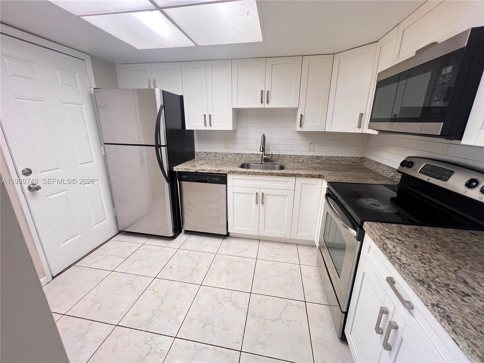 Upgraded first-floor 2-bedroom, 2-bath condo. Featuring laminate flooring throughout, a modern kitchen with granite countertops, custom cabinetry, and sleek stainless steel appliances—this home is designed for easy living. Laundry room conveniently located in the building Water and sewer included in rent, Well-maintained building with easy ground-floor access, No pets allowed (per association) First month, one month security deposit required, Association approval required (processing time: 3–4 weeks)
Don't miss this beautiful unit—schedule your tour today and make it your next home!