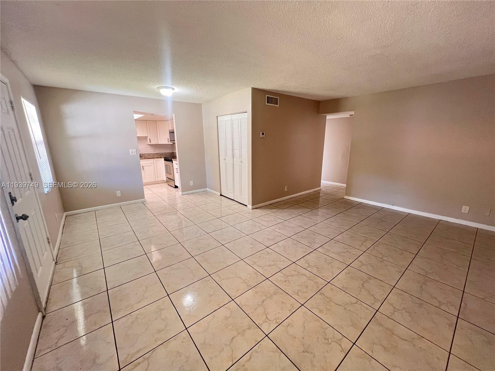 SILVER PALMS CONDO - Residential Lease