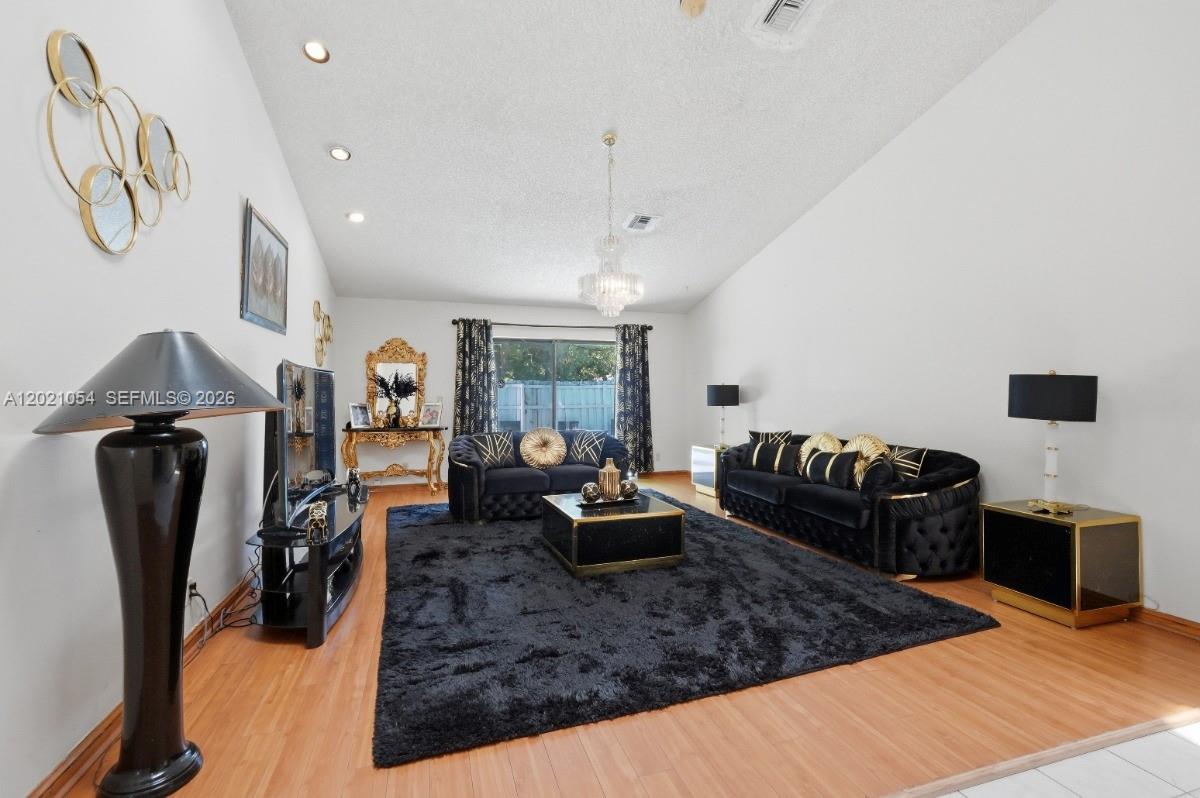 VILLAGES OF HILLSBORO SEC - Residential