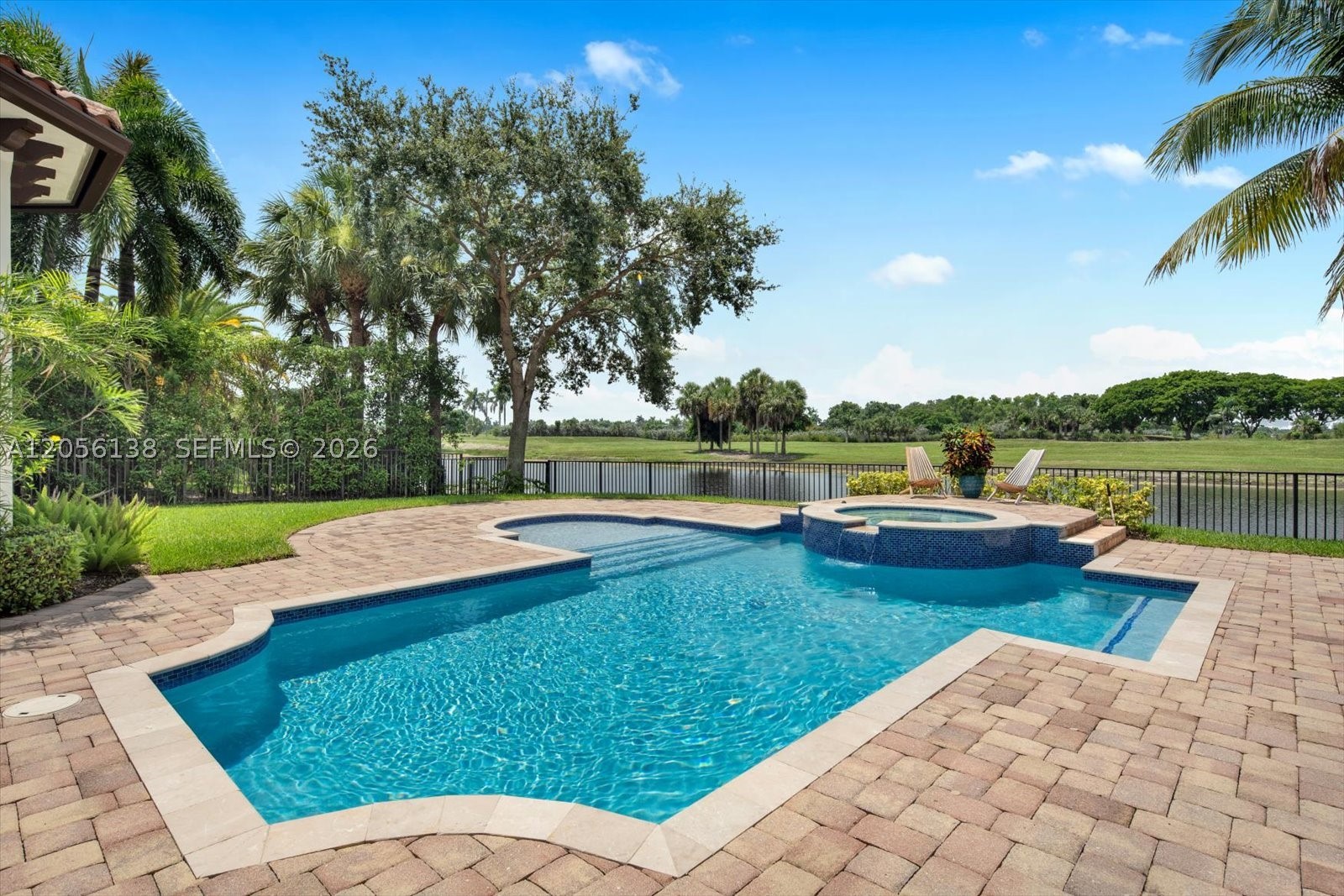 HERON BAY EAST - Residential