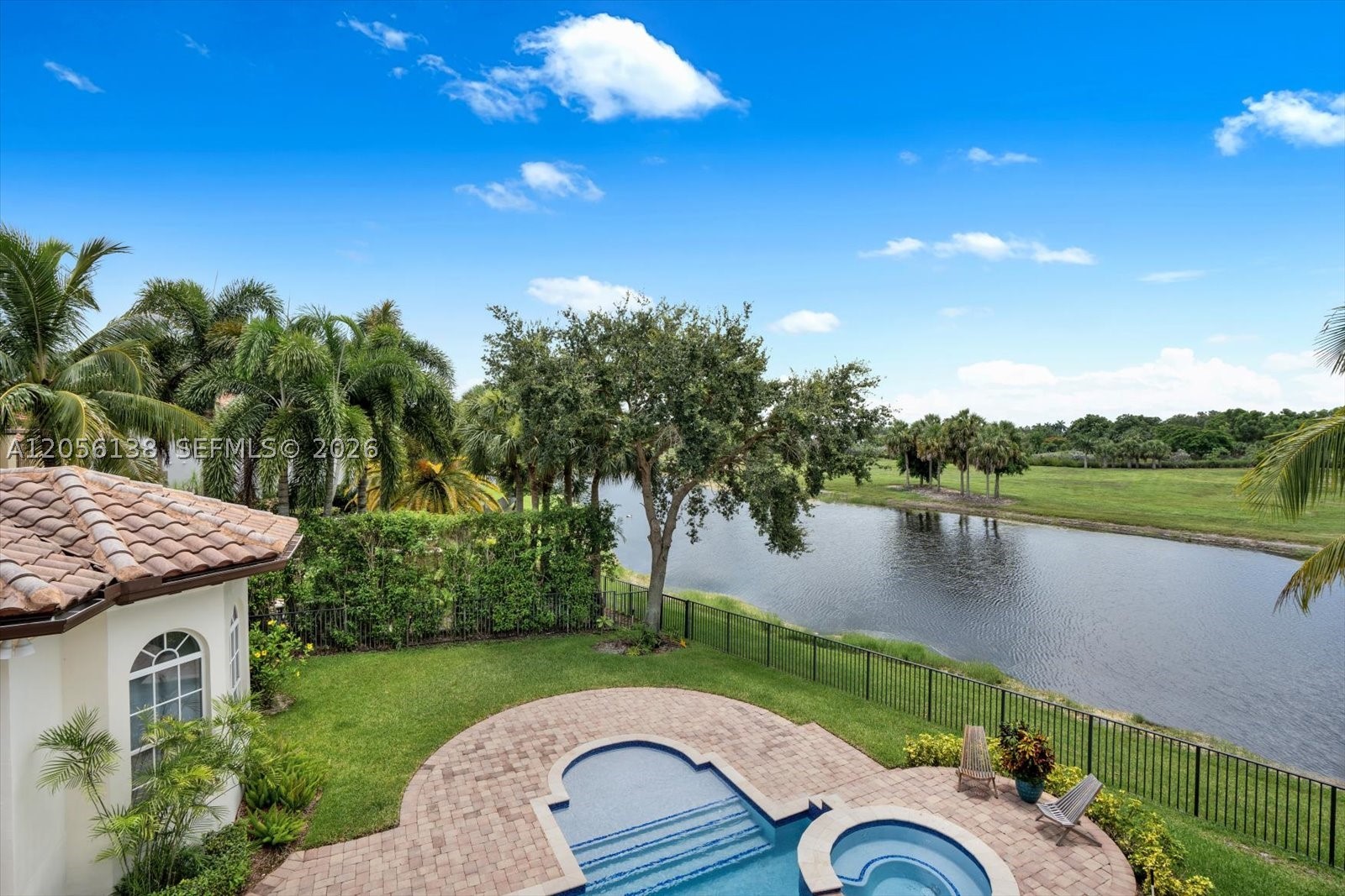 HERON BAY EAST - Residential
