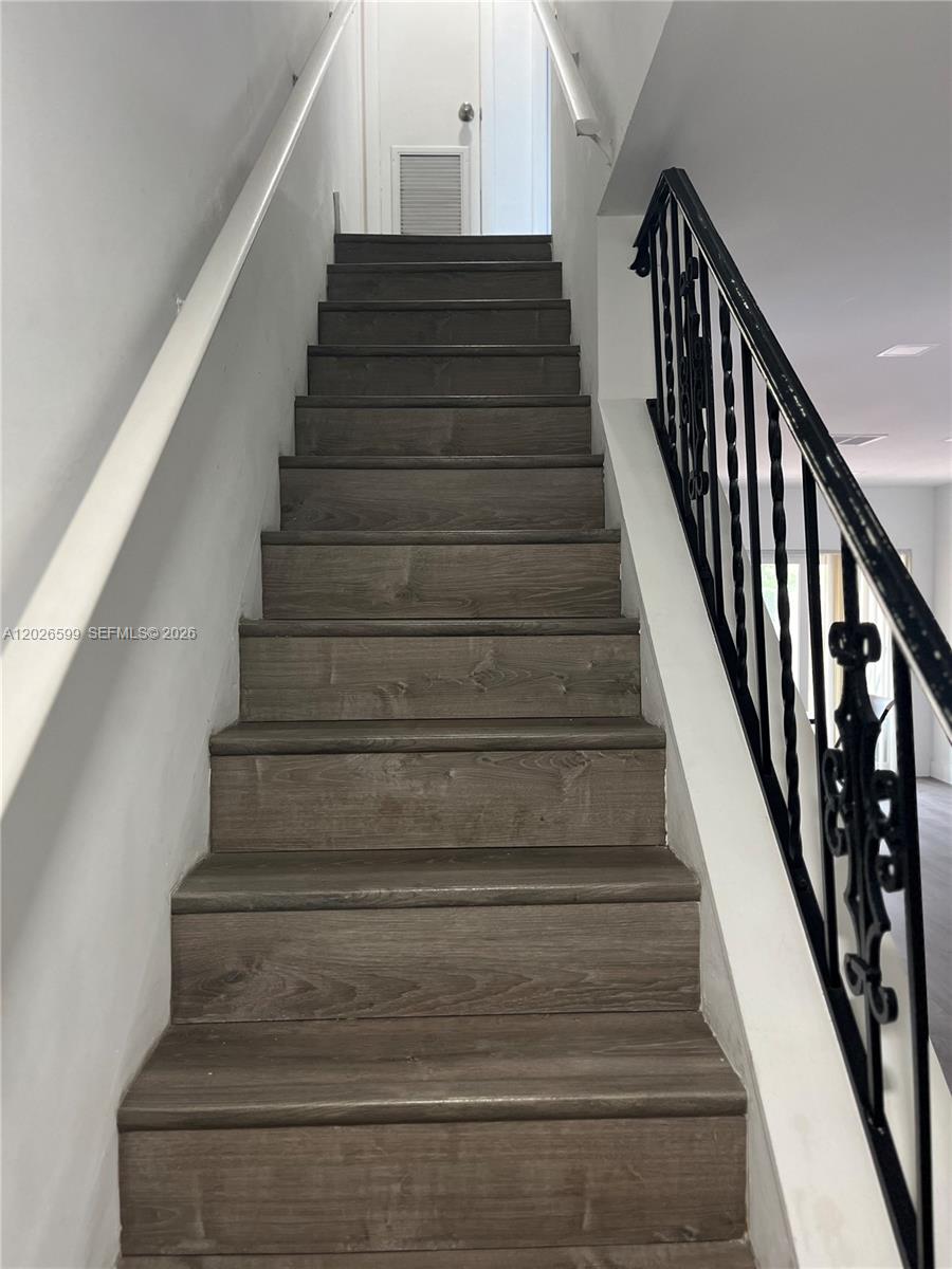 GEORGETOWN 2 CONDO - Residential Lease
