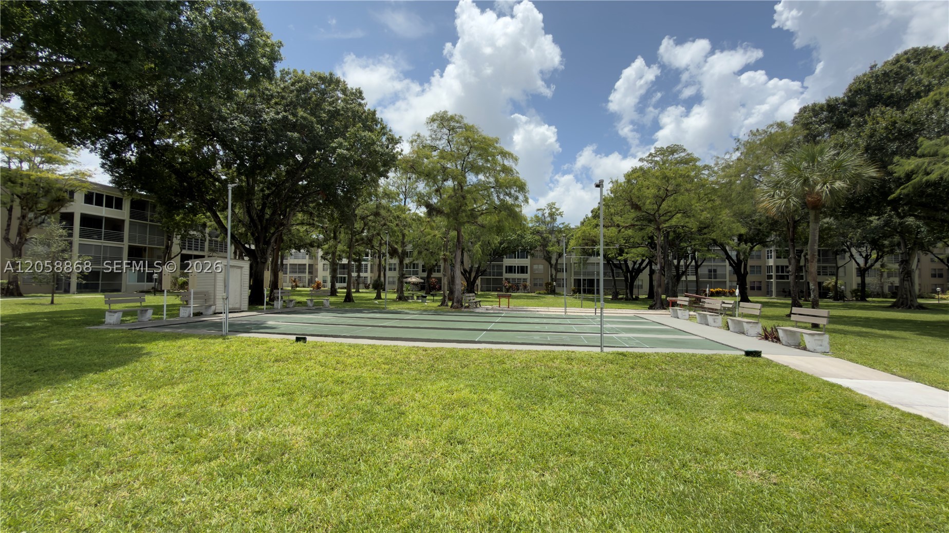 CYPRESS CHASE CONDO NO 1 - Residential