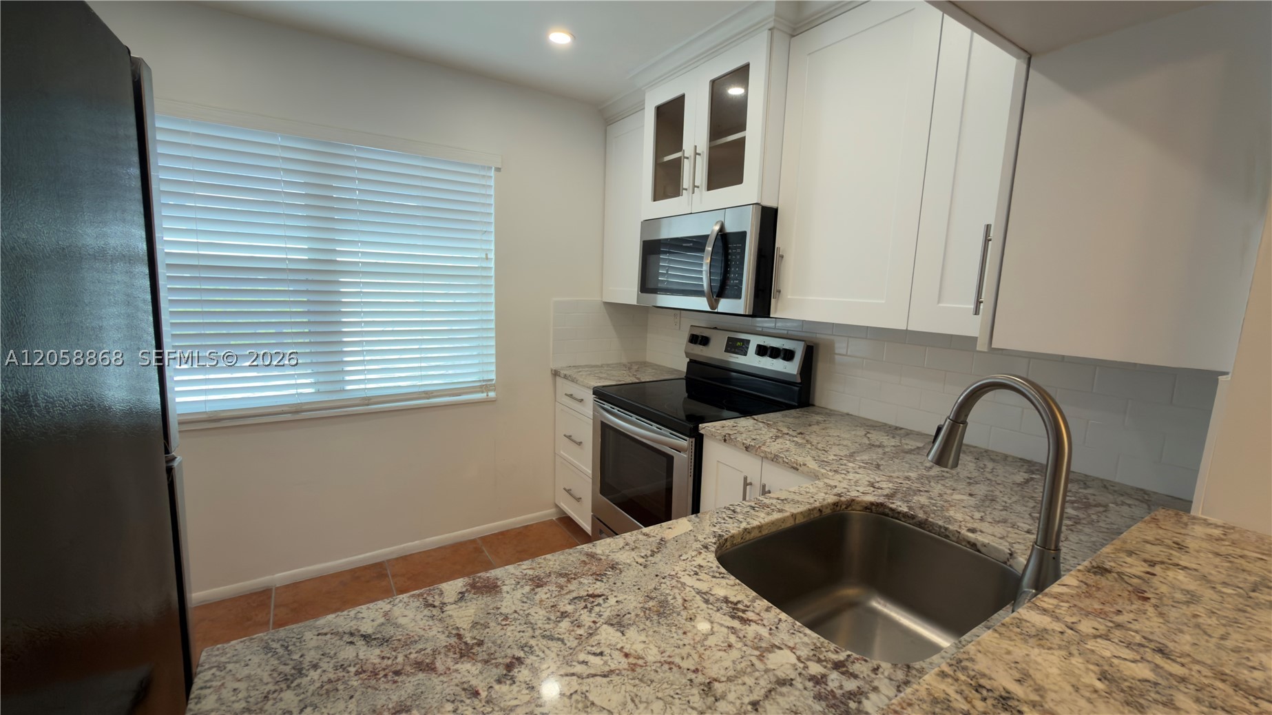 CYPRESS CHASE CONDO NO 1 - Residential