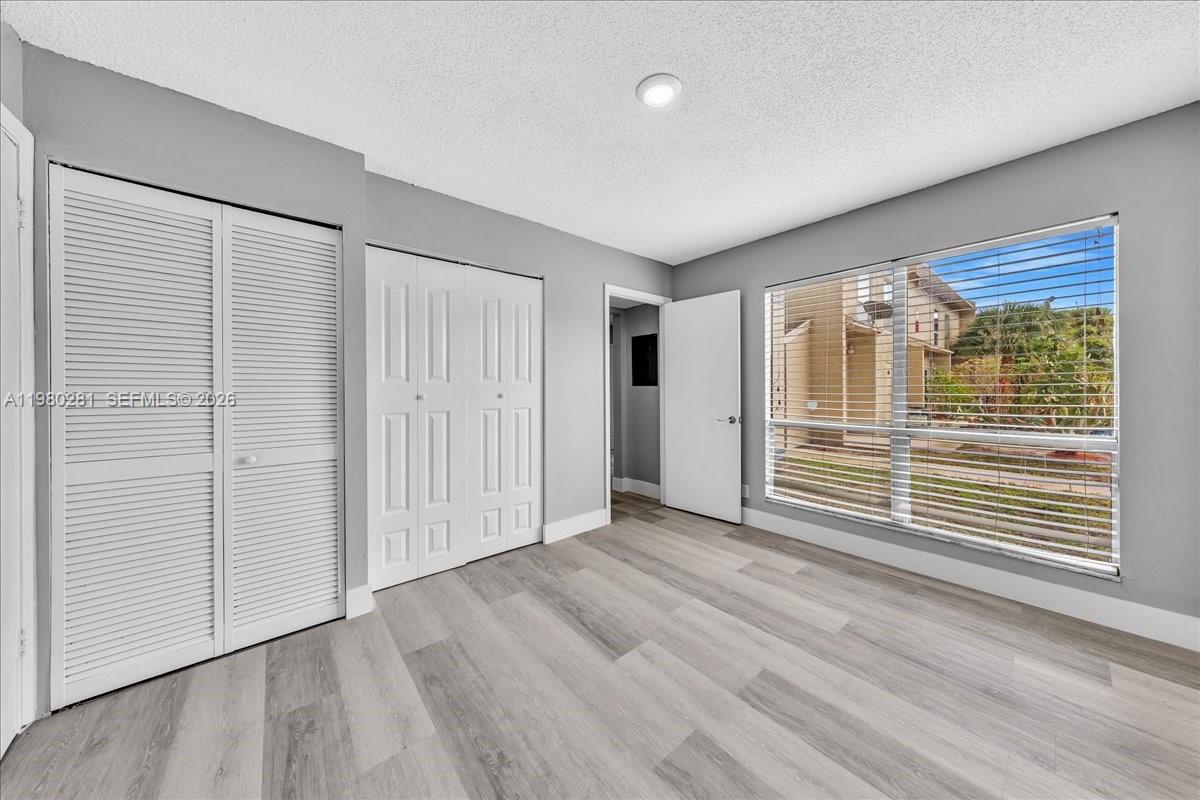 CROSS CREEK CONDO - Residential Lease